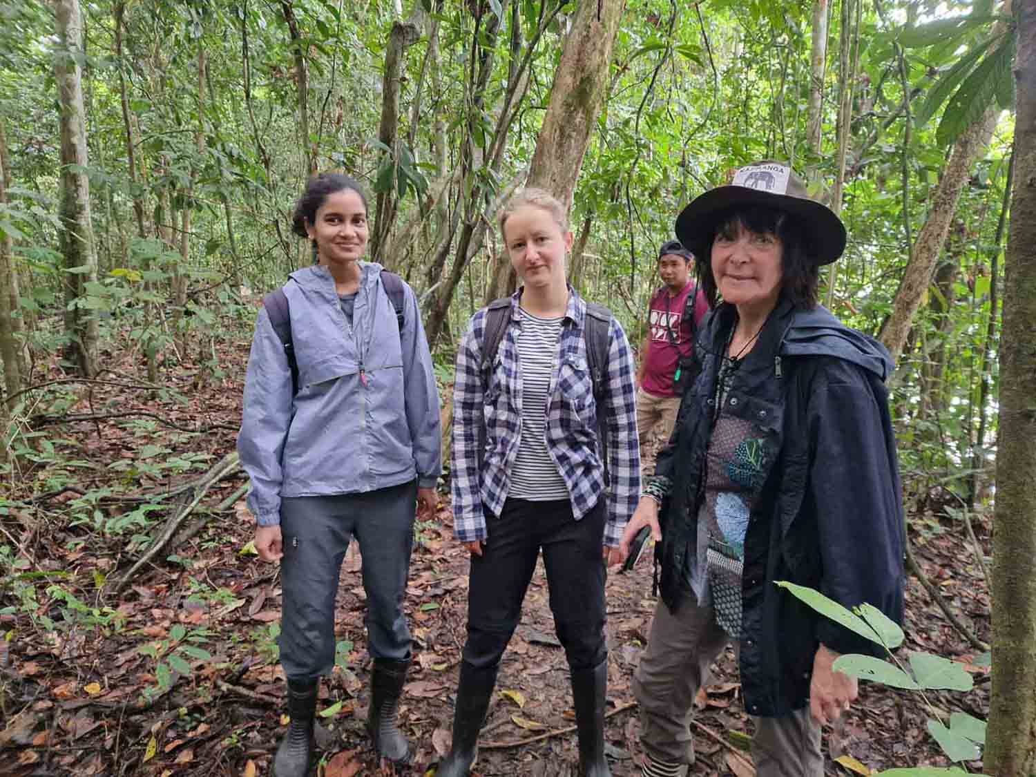 British Poet, novelist and author Ruth Padel (far right) visits DGFC Visitors to Danau Girang Field Centre include Ruth Padel