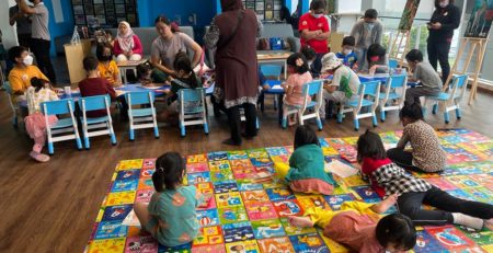 Colouring activity for kids at the Sabah State Library during the education event